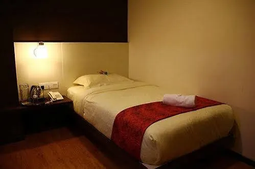 Oyo 431 Hotel De Grand Orchard Kuala Lumpur 2*,