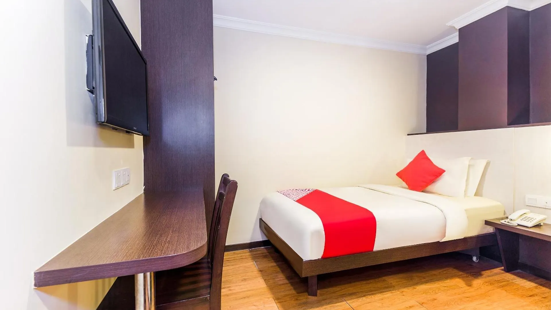 Oyo 431 Hotel De Grand Orchard Kuala Lumpur Malaysia