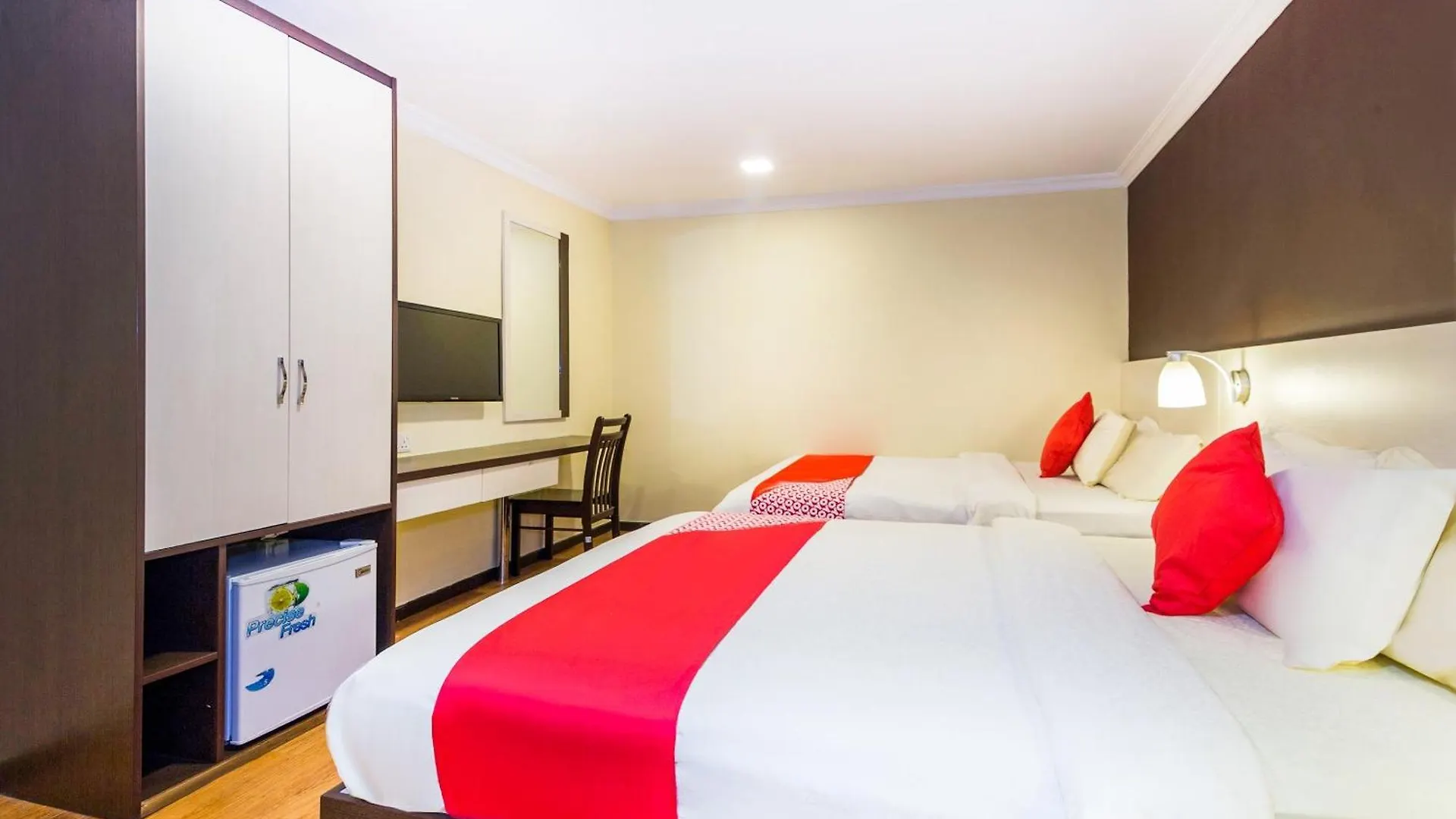 Oyo 431 Hotel De Grand Orchard Kuala Lumpur Malaysia